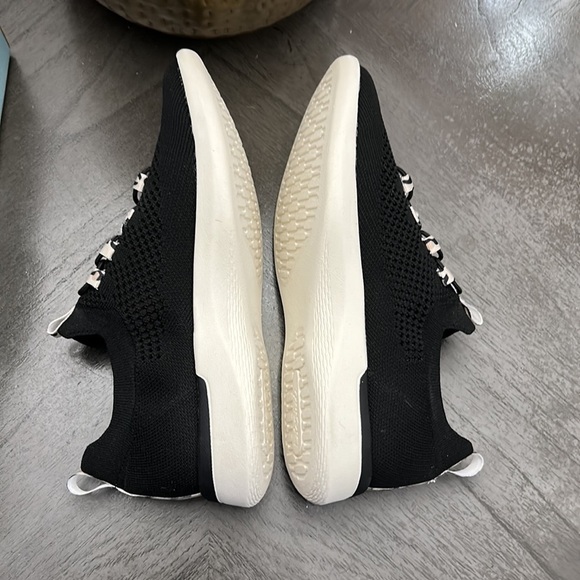 LIFESTRIDE Accelerate Slip-on Sneakers (Wide) - Picture 10 of 12